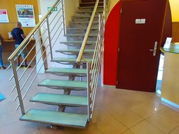 FCM porte, escalier, garde corps, rambarde, portail, balustrade, barreau, tonnelle, acier, alu, inox